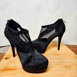 Le Chateau Sequin & Mesh Black Evening High Heel Shoes. Size 7